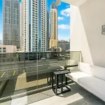Fam Living - Urban Stays - Mag318, 5 Mins To Burj Khalifa