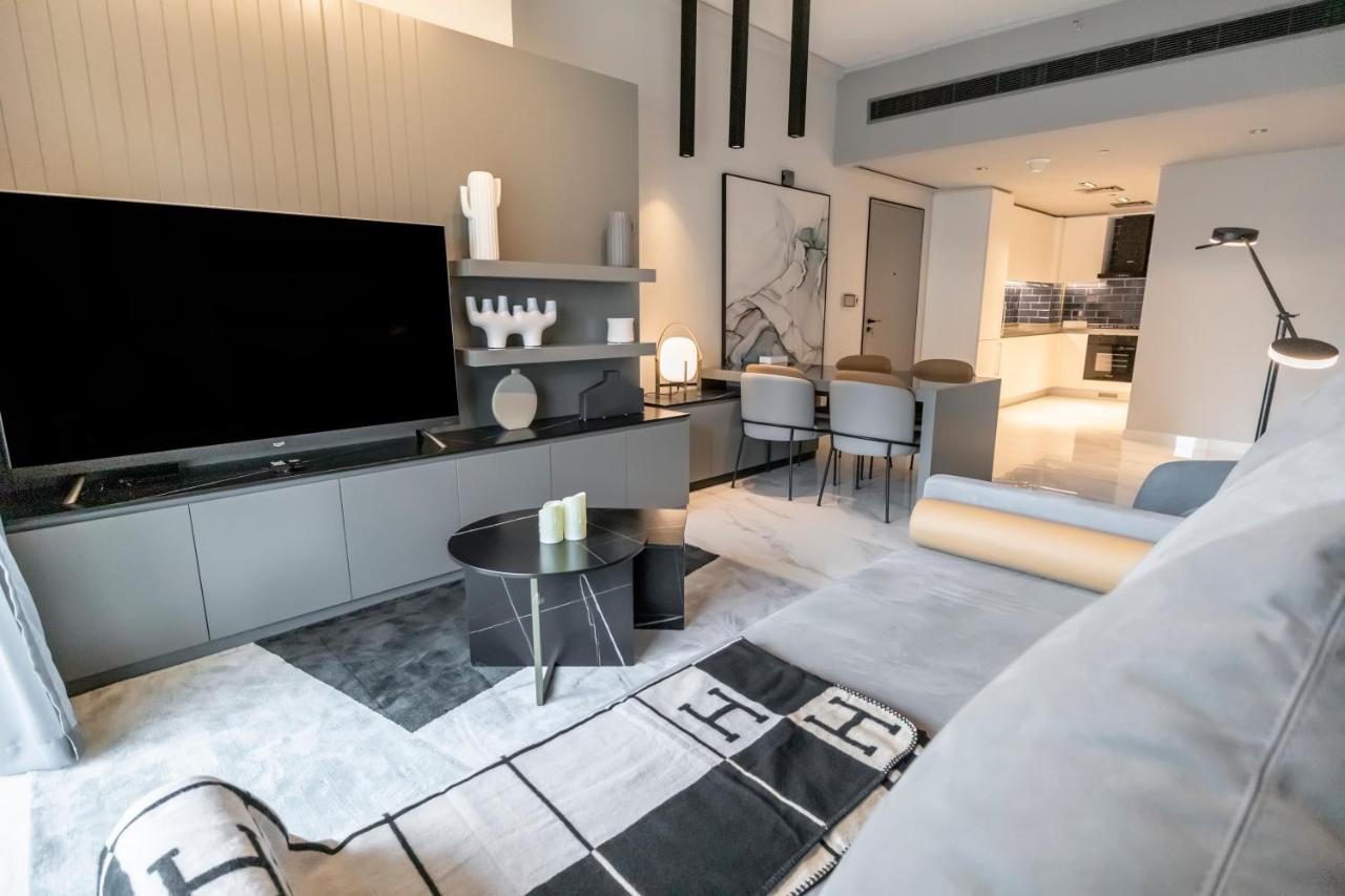 Apartment Fam Living - Urban - Mag318, 5 Mins To Burj Khalifa *
