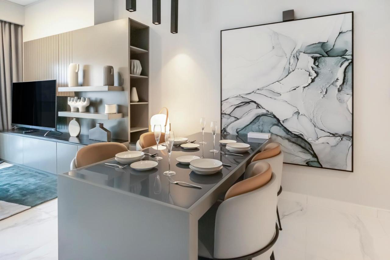 Apartment Fam Living - Urban - Mag318, 5 Mins To Burj Khalifa Dubai