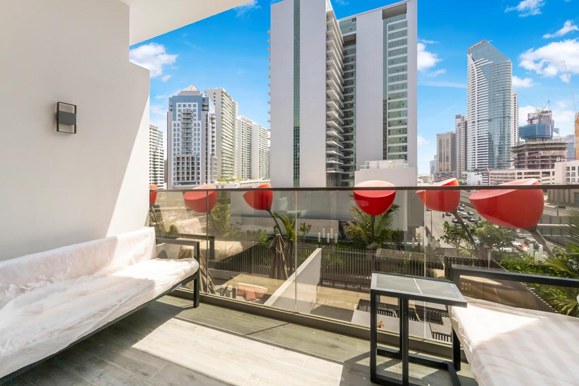 Apartment Fam Living - Urban - Mag318, 5 Mins To Burj Khalifa Dubai